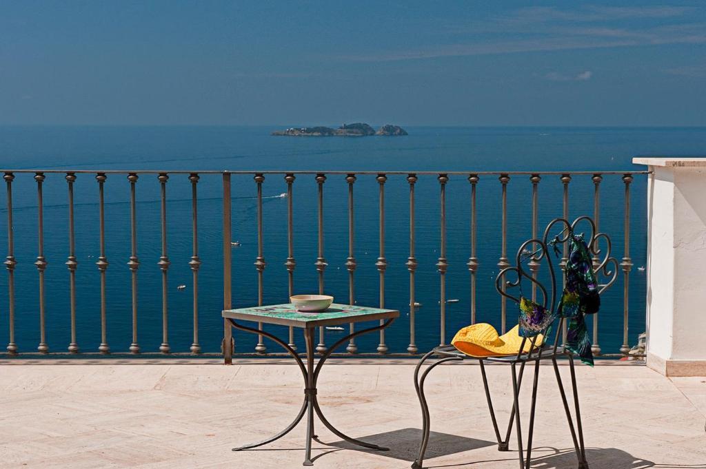 Villa Rosa Positano Pokój zdjęcie